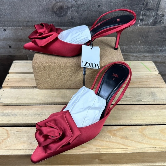 ZARA NEW WOMAN SLINGBACK SHOES WITH FLOWER RED SIZE EUR 39/ US 8/ UK 6 - Picture 2 of 6